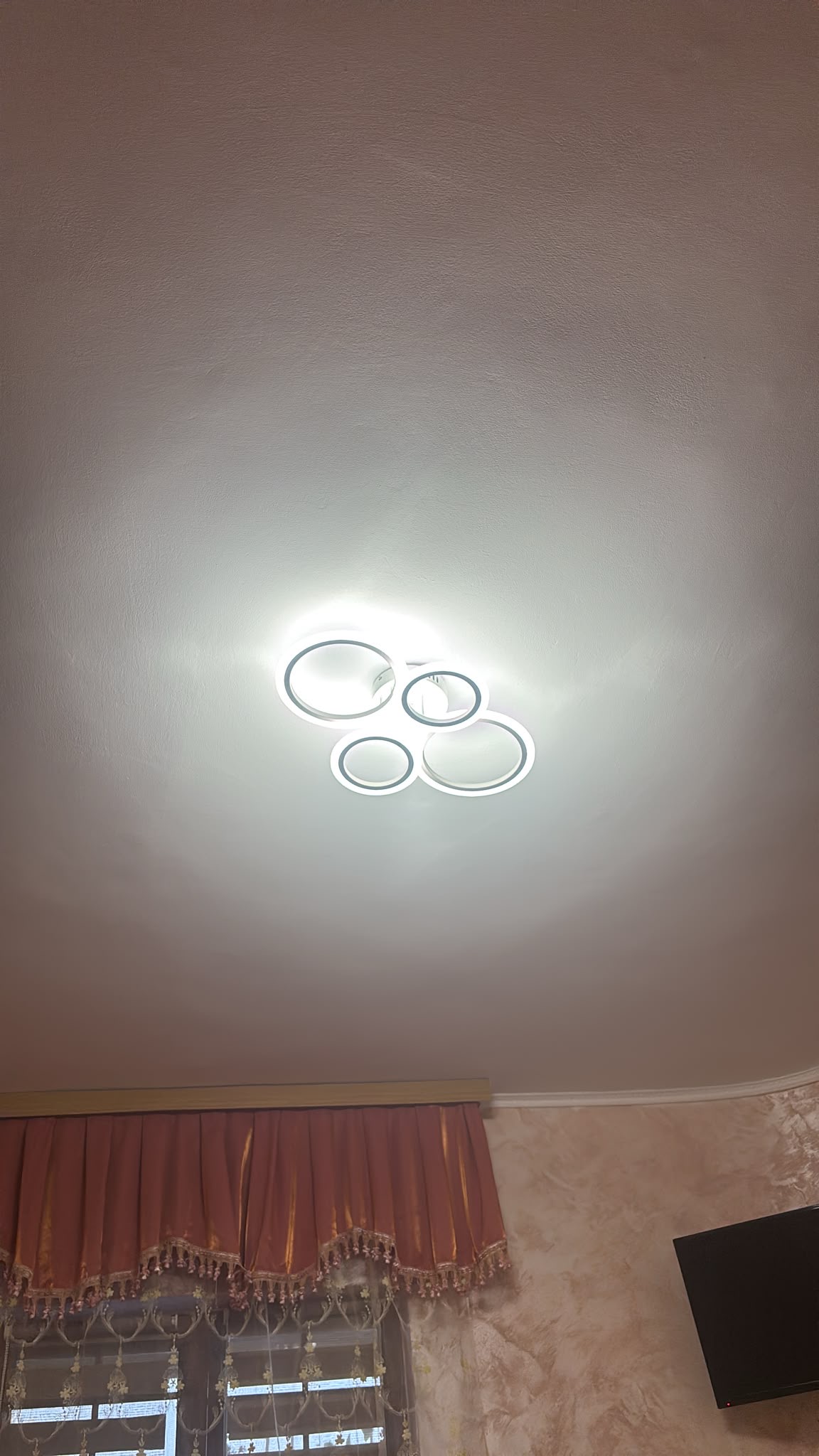 Lustra LED 80W Rings 4 Cercuri, Telecomanda photo review