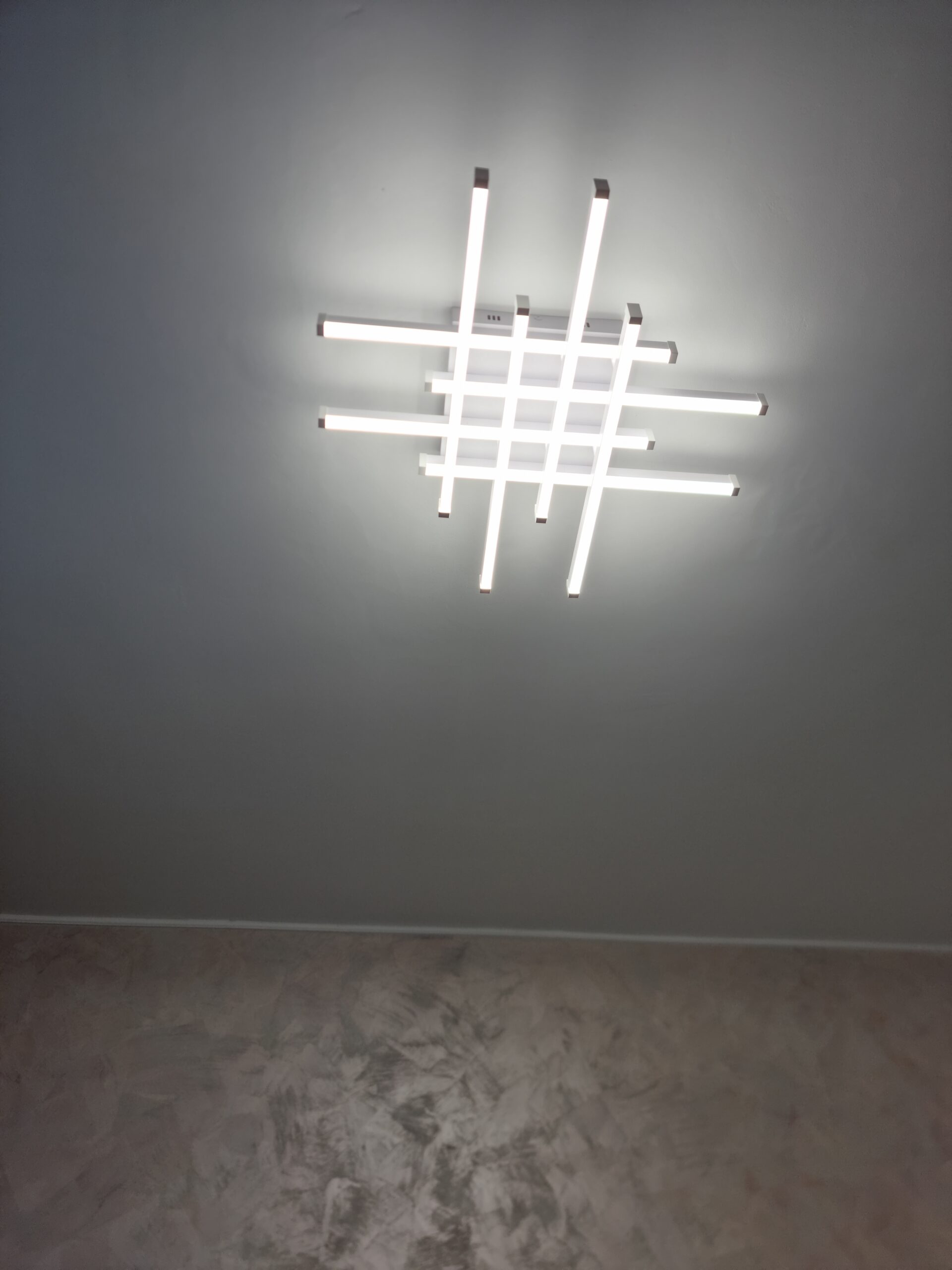 Lustra LED 150W Zig Zag Alb Patrat, LED inclus, 8 surse de iluminare, Telecomanda, Dimabil, Lumina: Cald, Natural, Rece photo review