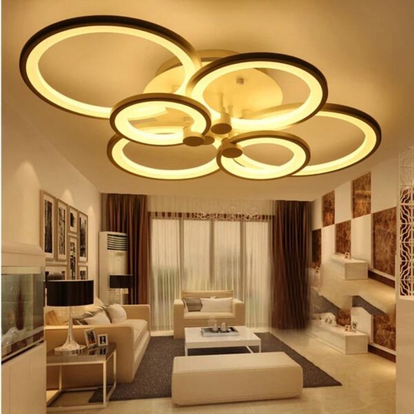 lustra LED