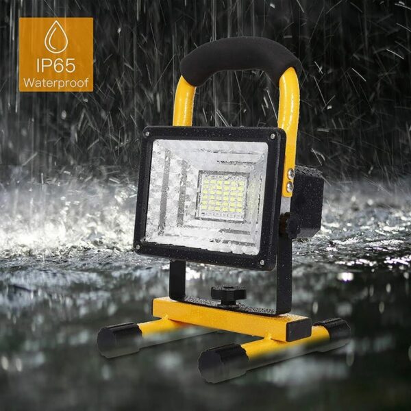Lampa LED Portabila