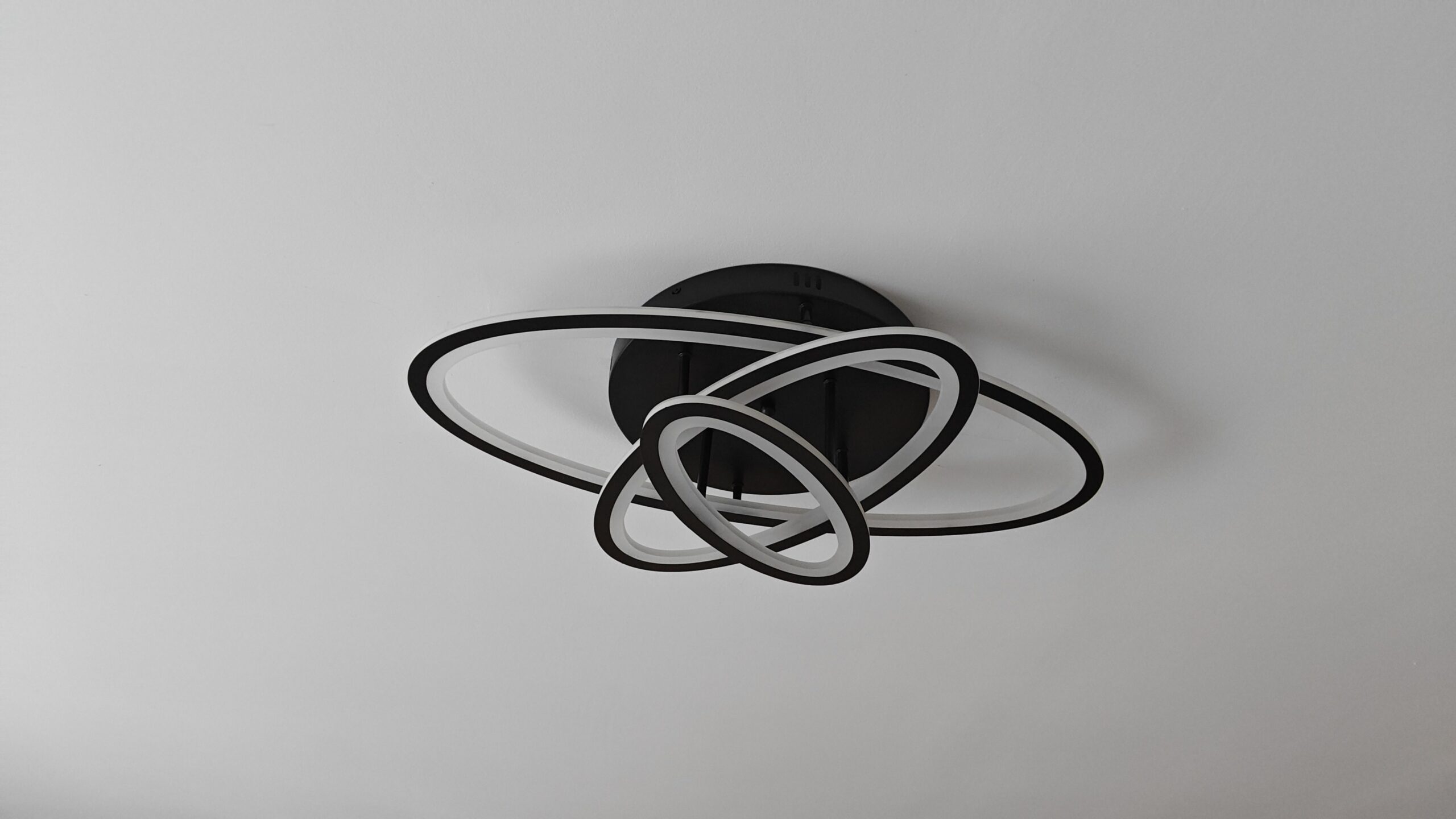 Lustra LED 140W Galaxy Black (Negru) photo review