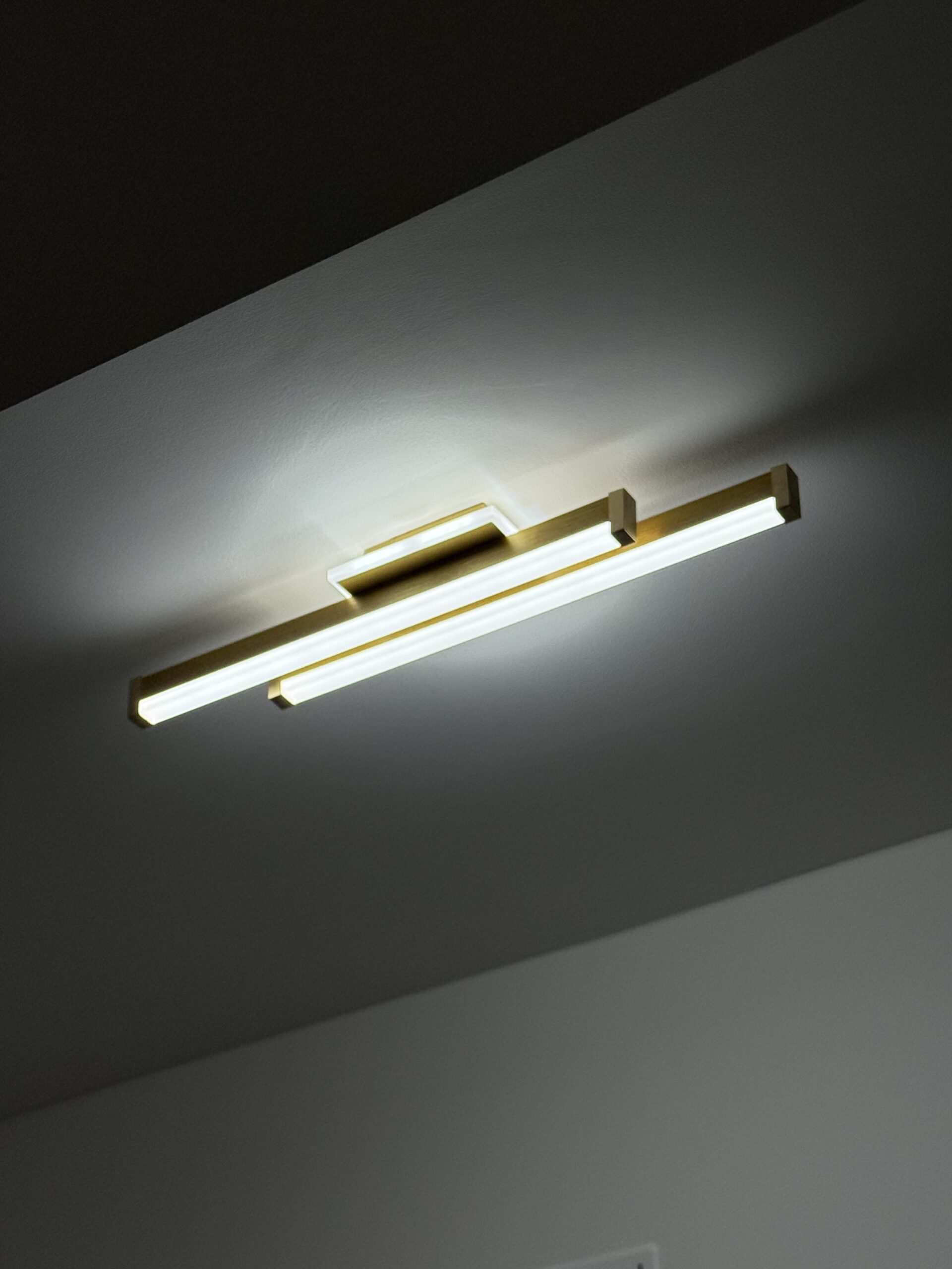 Aplica LED 44W Lines Alb photo review