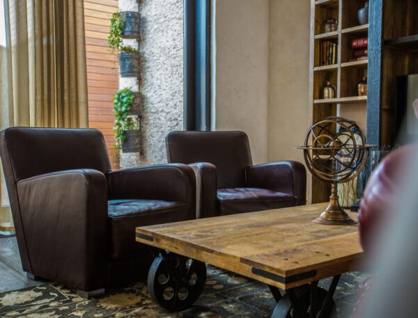 Amenajare Living Apartament Mic | Poze si Sfaturi Utile