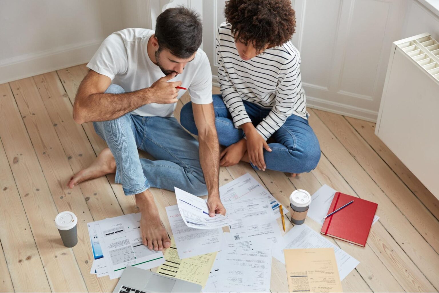Amenajare Living Apartament Mic | Poze si Sfaturi Utile