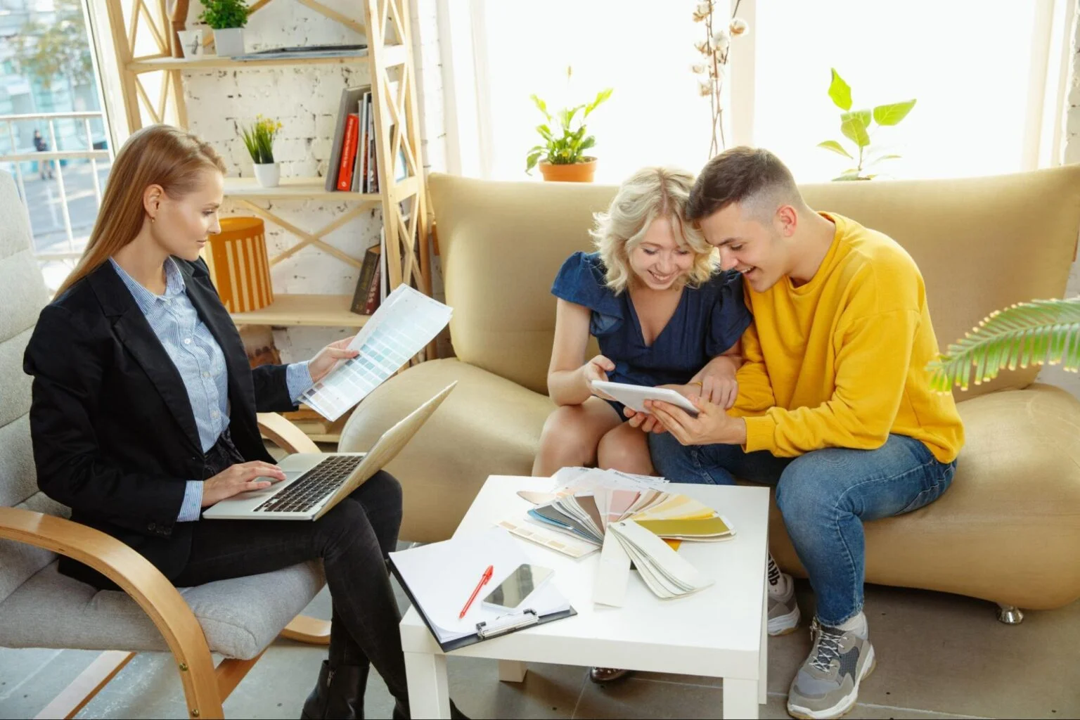 Amenajare living mic: 33 poze si idei din care sa te inspiri