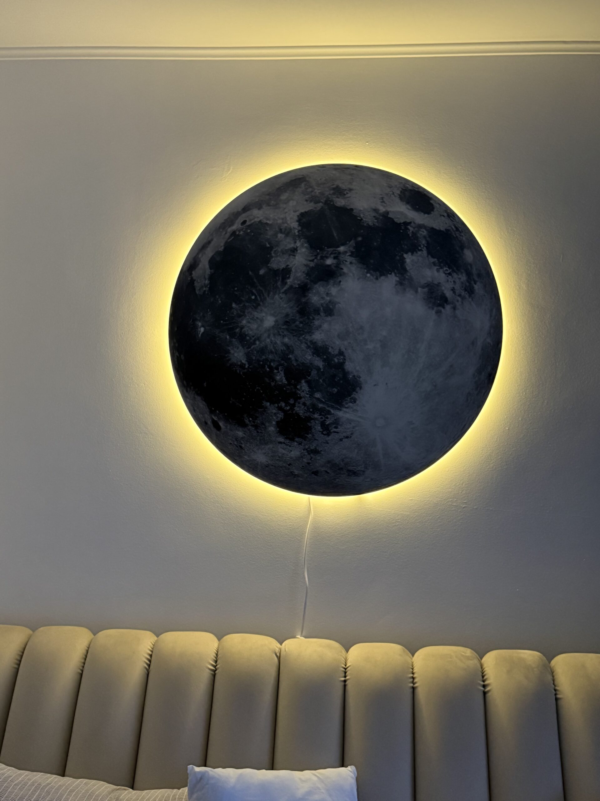 Tablou LED decorativ Luna Plina, 80 cm photo review