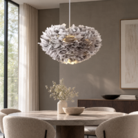 Candelabru cu pene naturale Puff Mini Gri