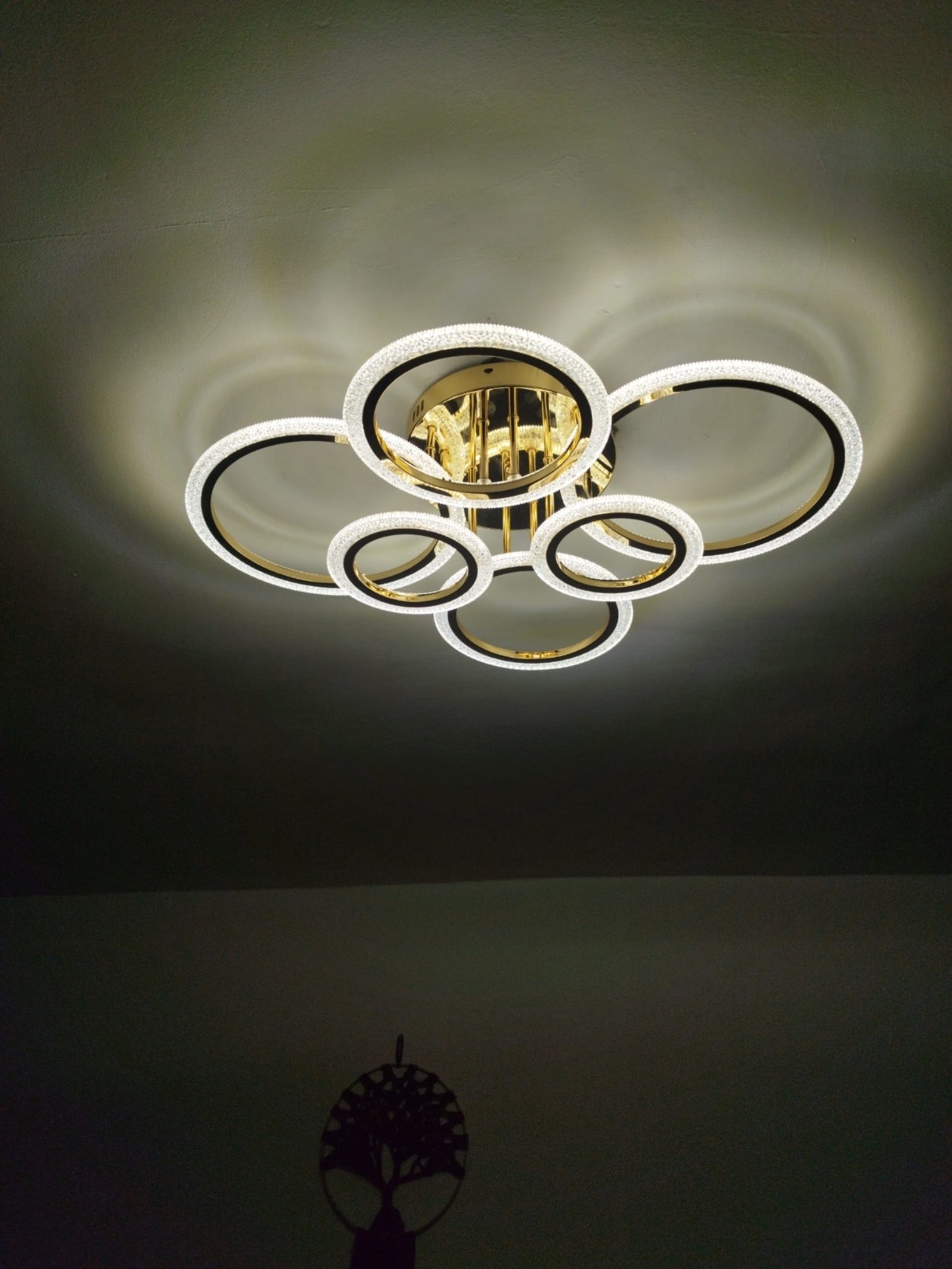 Lustra LED 160W Smart Rings 6 Cercuri Auriu photo review